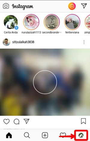 Tap foto profil di pojok kanan bawah
