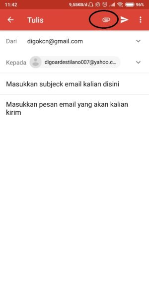 Lampirkan File