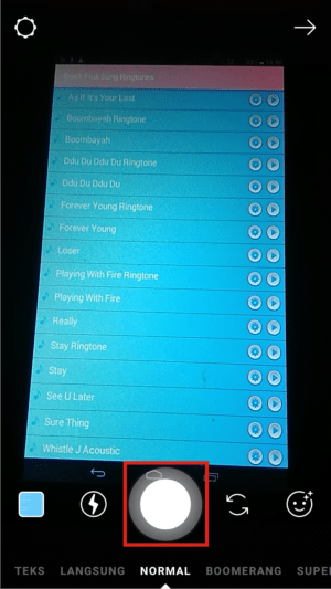 Proses perekaman dengan HP utama yang terinstal aplikasi Instagram.