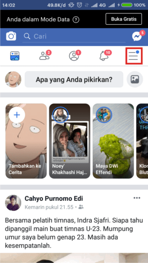 Di halaman Facebook kamu, silakan klik tiga garis (pojok kanan atas).