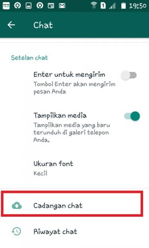 Tap “Cadangkan chat”.