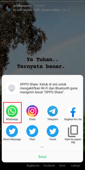 Pilih Whatsapp untuk mengirim story Instagram ke Whatsapp