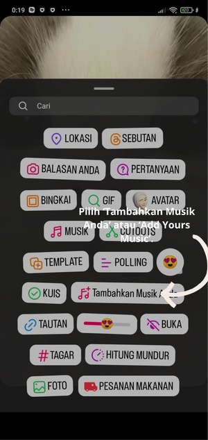 Pilih ‘Tambahkan Musik Anda’ atau ‘Add Yours Music’.